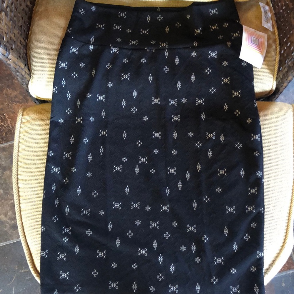 Brand new Lularoe Cassie Skirt